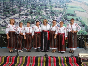 Grupul de Seniori ”Ciuhureanca” Grupul de Seniori ”Ciuhureanca”
